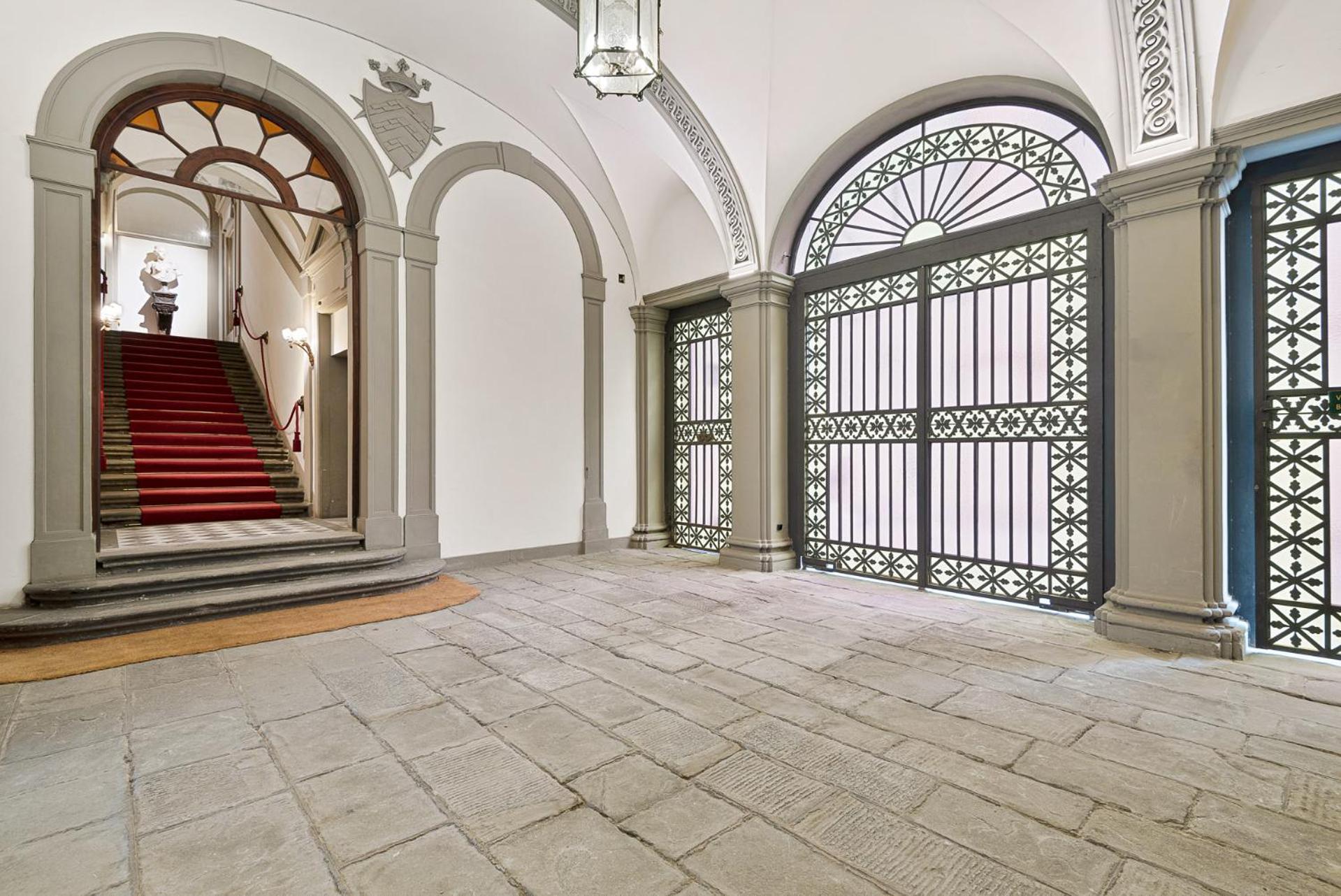 Tornabuoni Living - Luxury Apartments Collection 佛罗伦萨 外观 照片